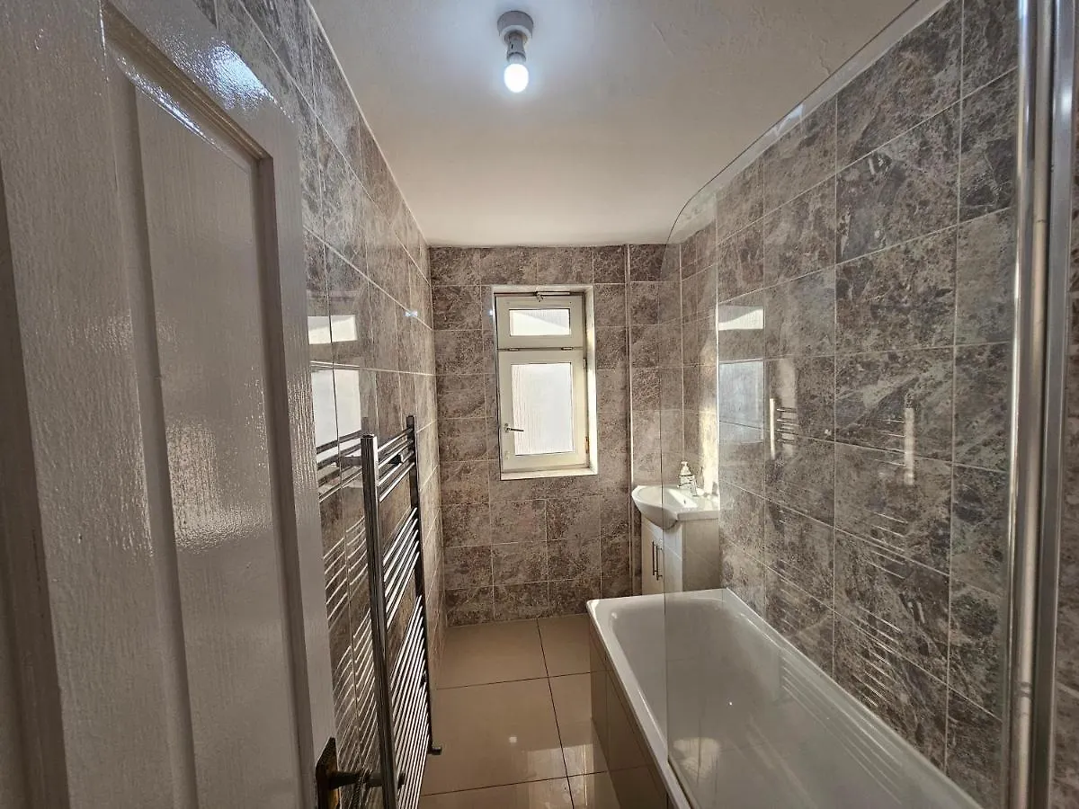 Towerhill Rooms London Privatunterkunft